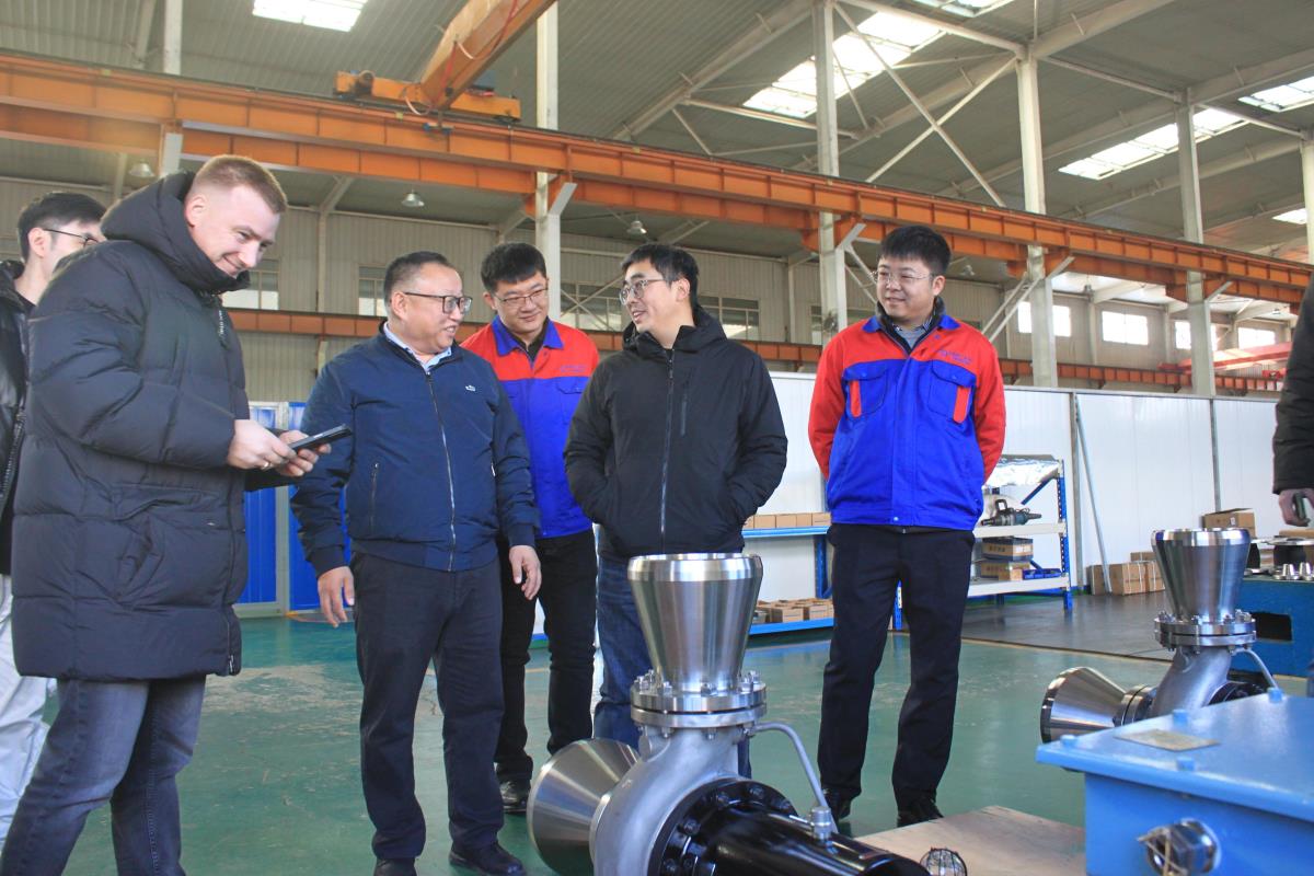 新一年，新的里程碑！沈陽日報對沈陽市工業泵廠（有限公司）的再次報道，標志著企業產品向高端化邁進，管理向技術型跨越，新質生產力助力企業邁向新的歷史高度！